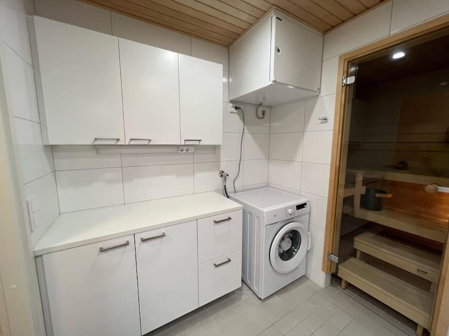 Suite - King Size Bed - Gym&Wifi - Indoor Parking Rovaniemi Exterior foto